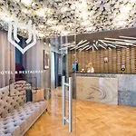 Venis Boutique Hotel